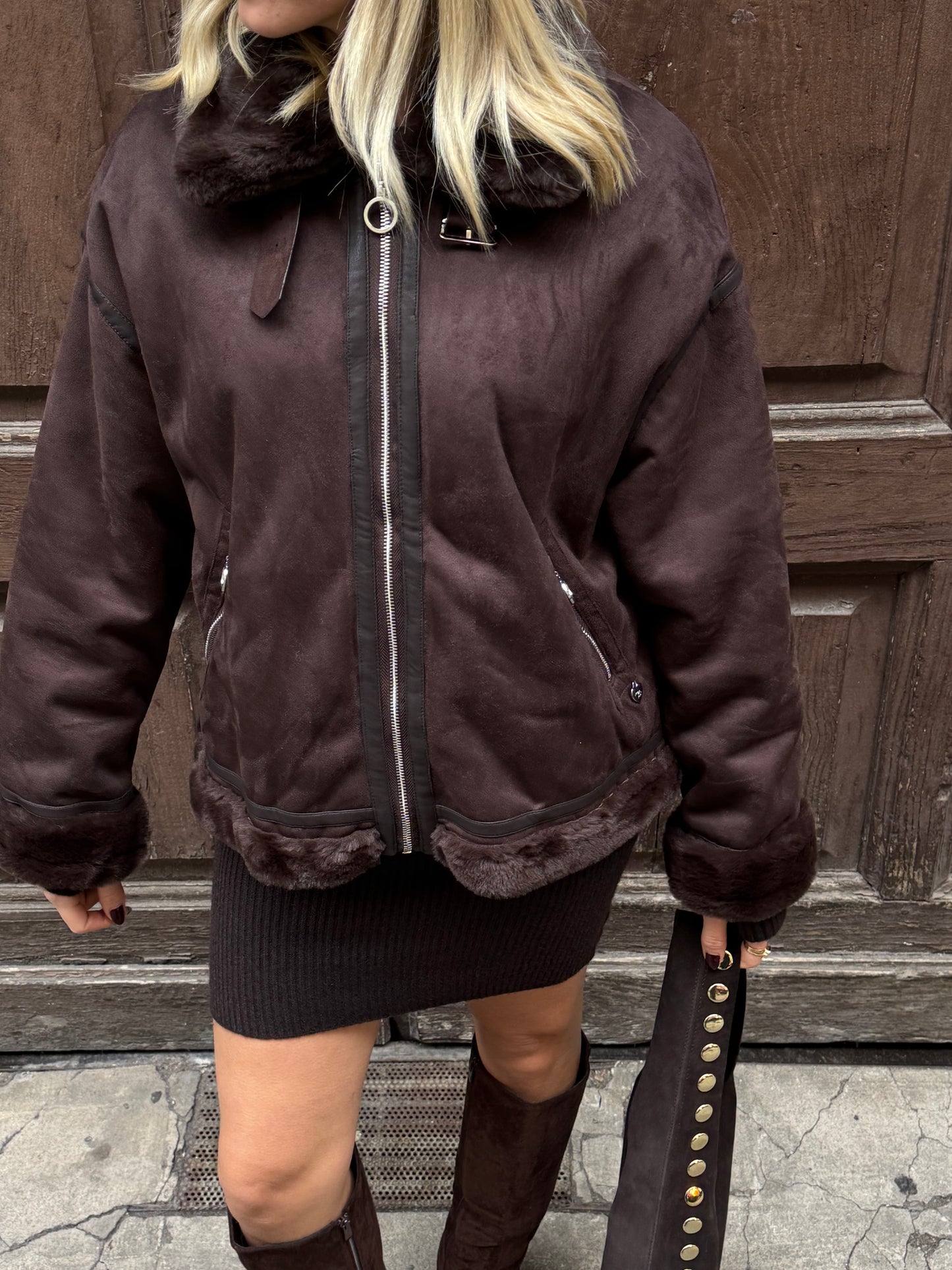 Montone Megan | Moro