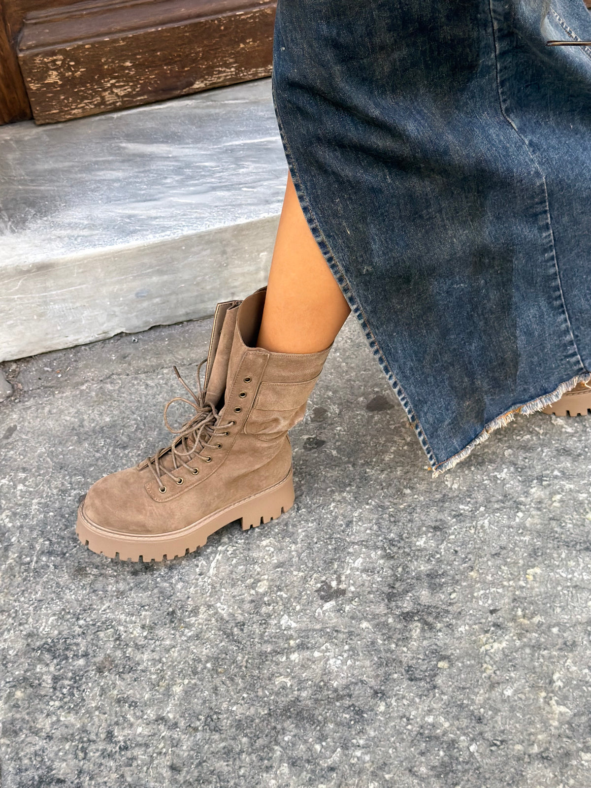 Anfibio Suede Beige