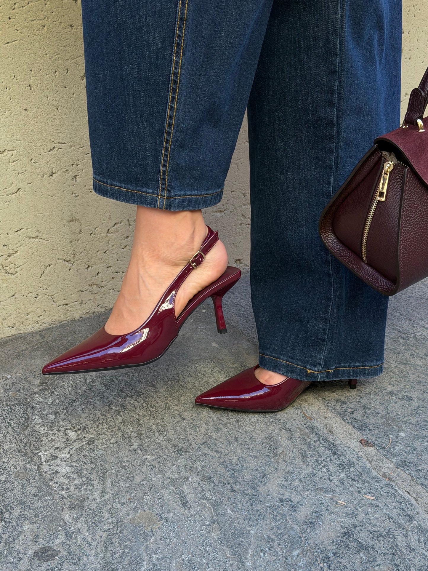 Slingback Cherry