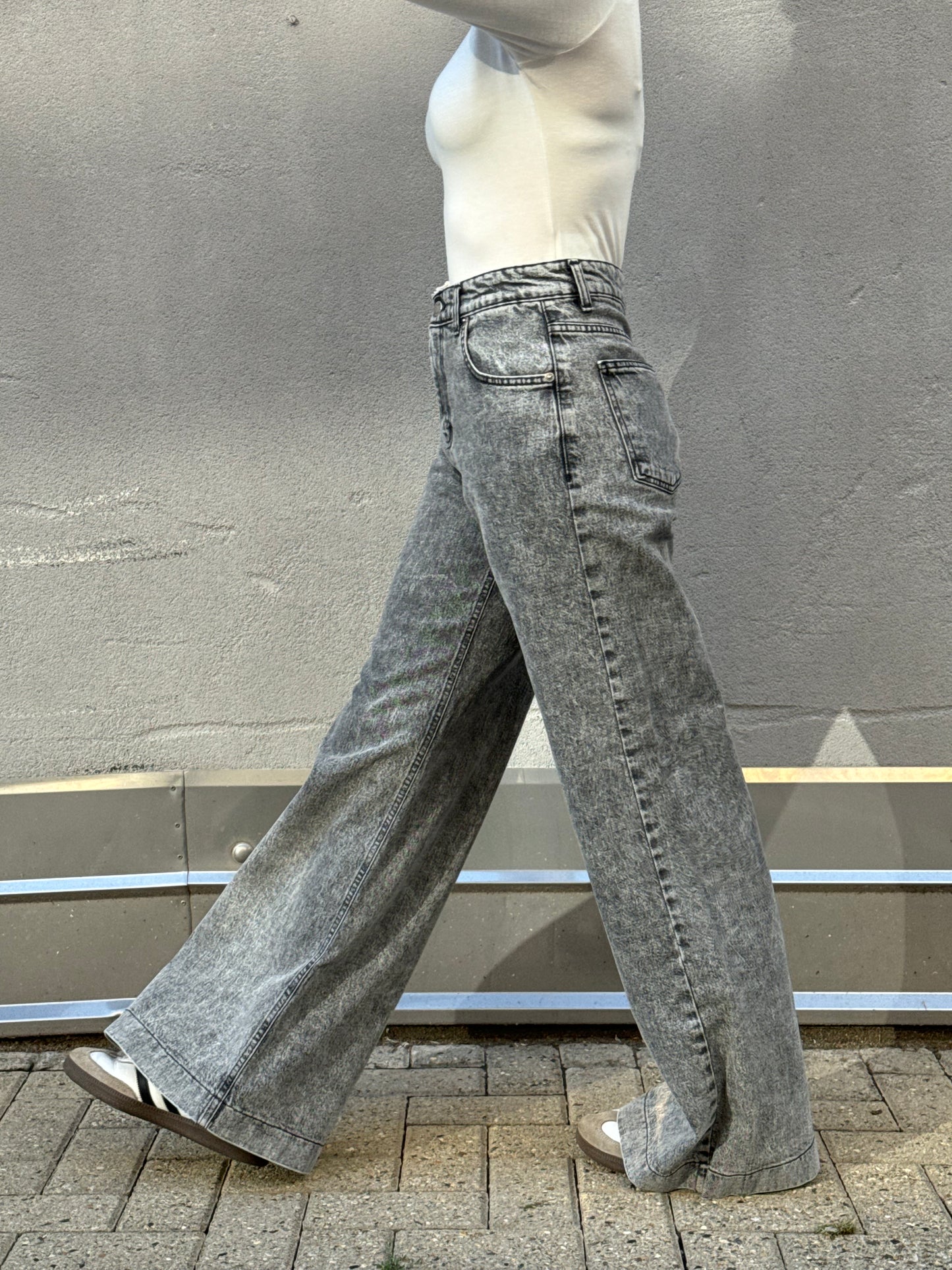 Jeans grey