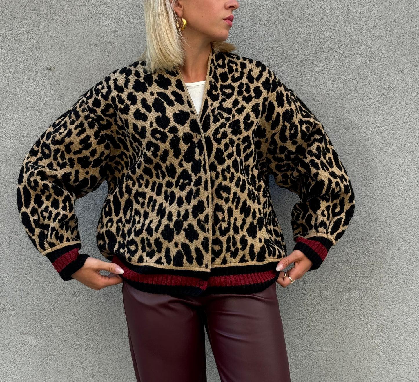 Bomber in maglia Leo